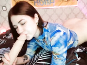 Villanelle сочно сосет дилдо(нарезка)