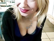 Arina_smiles
