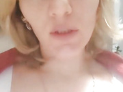 LILI.