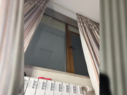 DarlingKari дрочит сочную киску