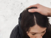 трахнул на улице и кончил в рот