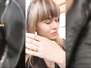 VaniLLa_sexy ласкает себя на прогулке-2