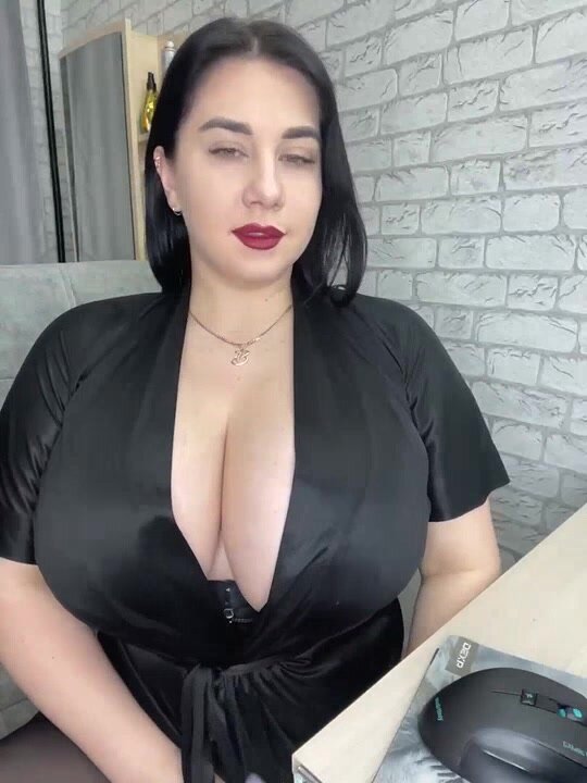 YourWish сквиртит