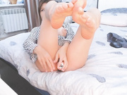 GalLittle дилдо в киску-2