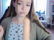 Kiska-Sofia трахает ротик и киску