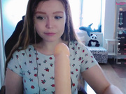 Kiska-Sofia берет в ротик-3