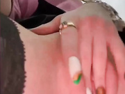 LiiBaby - маструбация в женском туалете