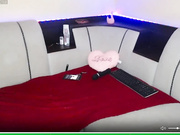 мулатка сосет