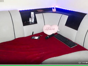 мулатка сосет