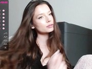 Isia_Slay