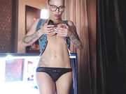 XTinasheX топлесс-2