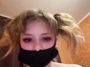 Akisslove1999