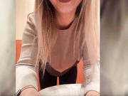 Your-Kitty грудь в туалете