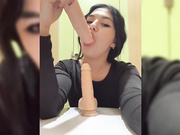 -Black-Mamba-шалит на крышке унитаза-2