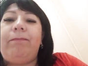 На работе крутит своей огромной попкой milediledi