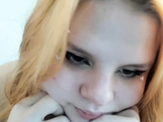 NeKarina голая с дилдо