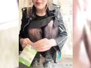 SOFICUMS идет дрочить на полянку