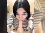 -Black-Mamba-шалит на крышке унитаза-3