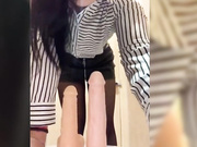 -Black-Mamba-шалит на крышке унитаза-3