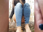 -Linda-дрочка в лесу-2