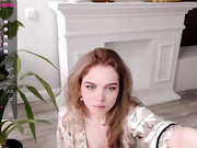 small_blondee