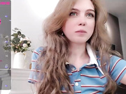 small_blondee