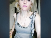 LILI.
