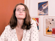 snangel играет с волосами