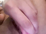 Lika2001 - маструбация со сквиртом в конце