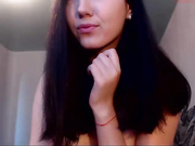 pippalee играет пальчиками