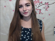 ilonely ласкает себя