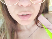 vipbrunetka
