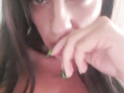 vipbrunetka