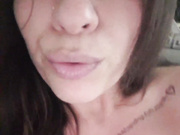 vipbrunetka