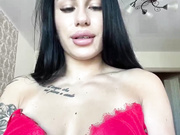 vikikiss