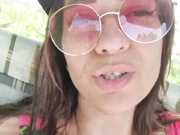 vipbrunetka