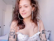 adriana_hill