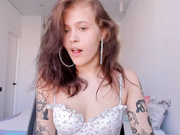 adriana_hill