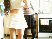 Leilaseks (типа мама с дочей...постанова..)