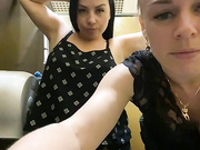 CrazzyChicks