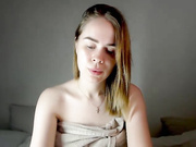 Miss-AprilBi
