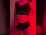 -Ki-ss-