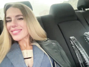 Blondinochkaa