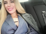 Blondinochkaa