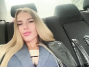 Blondinochkaa