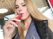 Blondinochkaa