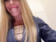 Blondinochkaa