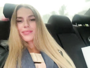 Blondinochkaa