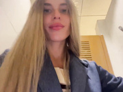 Blondinochkaa