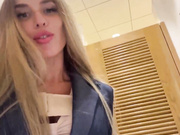 Blondinochkaa